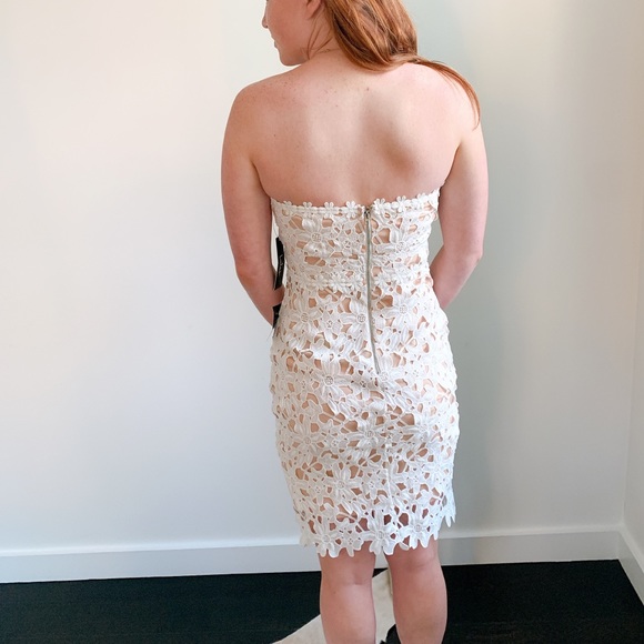 White lace cocktail dress - Picture 4 of 4